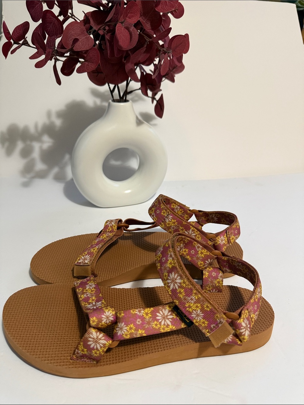 Teva Floral Strap Sandals - Pink & Brown